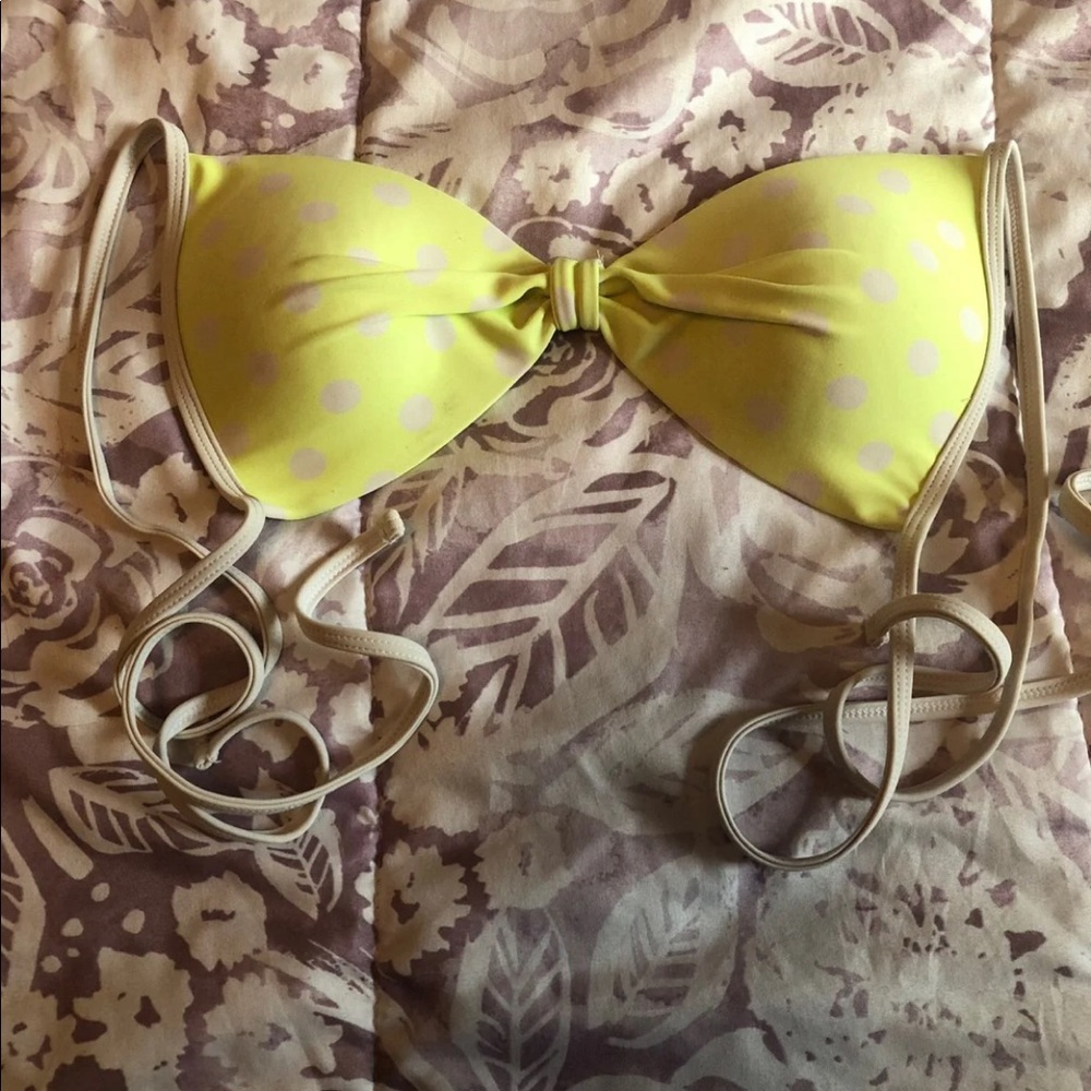 Bikini top